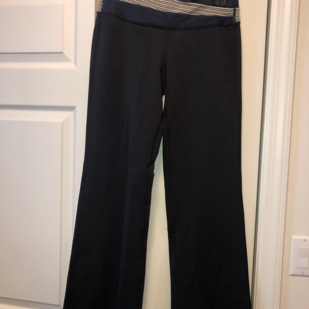 Lululemon Wide Leg Boot Cut Yoga Pants Gem